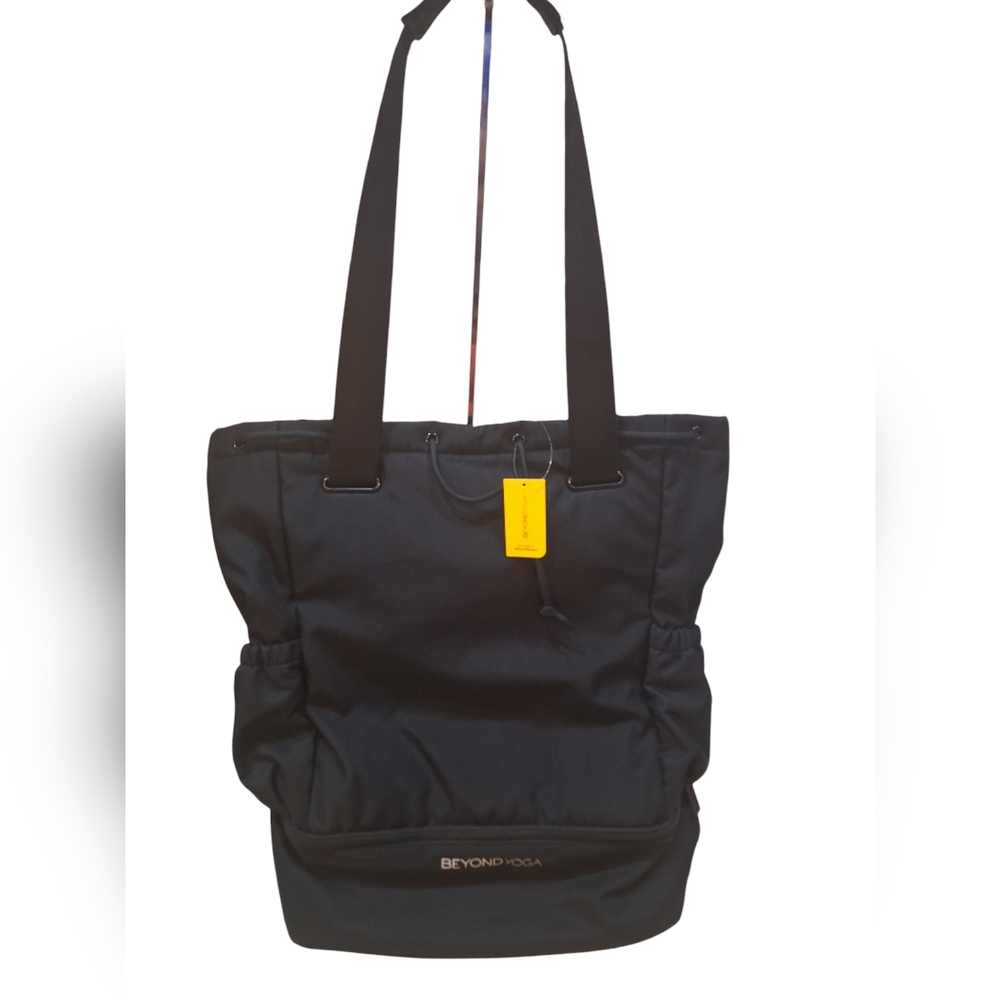 Beyond Yoga Black Convertible Gym Backpack Bag NEW
